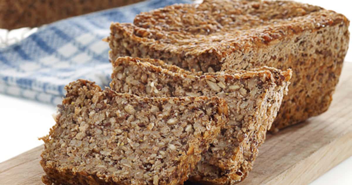 Oppskrift på rugbrød – sunn og smakfull rett - Sunne oppskrifter fra ...