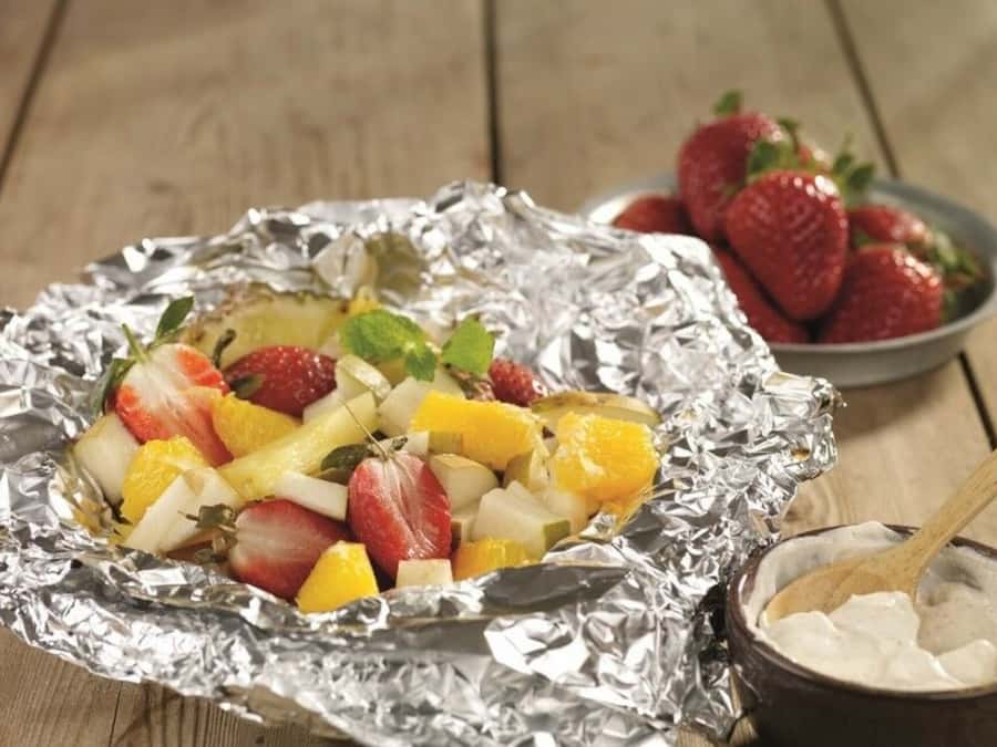 Legg desserten på grillen