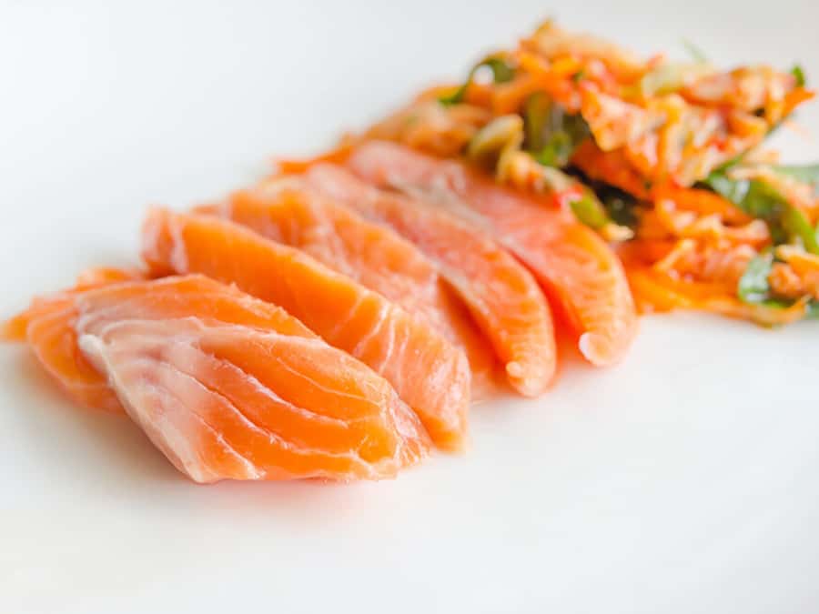 Sashimi med frisk mangosalsa