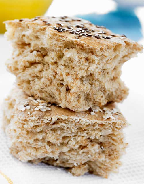 Mellomgrovt brytebrød