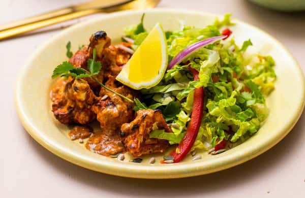 Indisk gobi 65 - krydderstekt blomkål med villrismiks og koriander